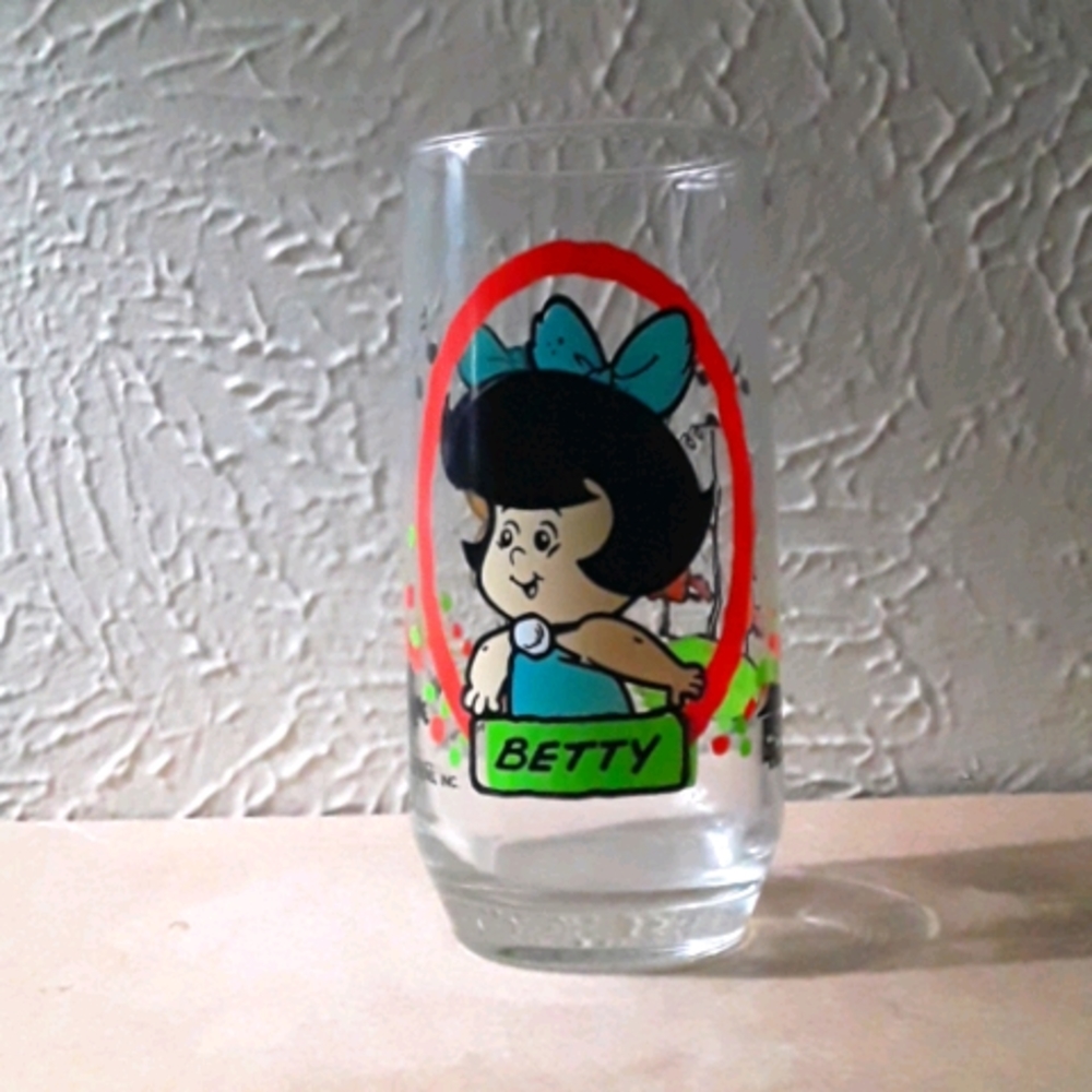 Pizza Hut Hanna Barbera Flintstone Cup